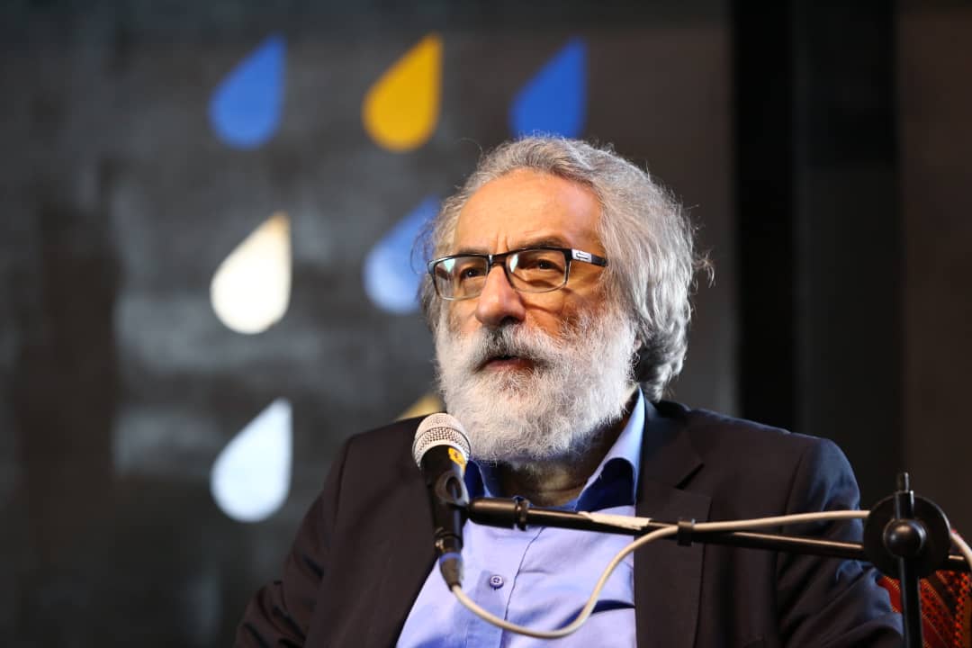 در آخرین نشست تخصصی جشنواره بین المللی فیلم وارش مطرح شد؛ جواد طوسی: خوانش های جدید تاریخ سینما را به طبقه بندی اجتماعی ربط می دهند